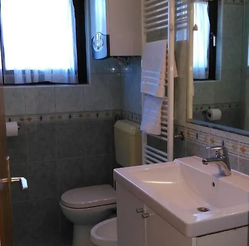 Apartment Lair By The Sea - Stoja,